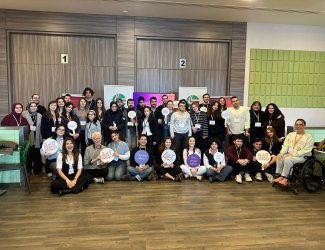 Farkındaysan Kulübü Başkanı Damlanur Çalık, Renkli Kampüs Programına Seçildi